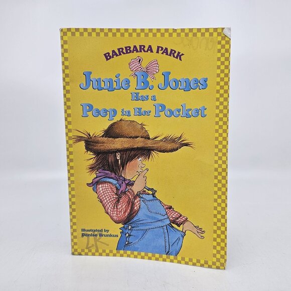 Junie B. Jones Has A Peep in Her Pocket Books Mixed Lot of 9 Barbara Park - Picture 11 of 16